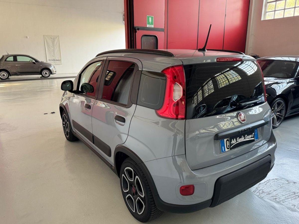 FIAT - Panda - 1.0 FireFly S&S Hybrid Sport