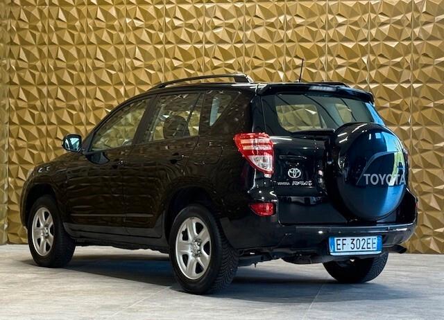 Toyota RAV 4 RAV4 2.2 D-4D 150 CV DPF Exclusive