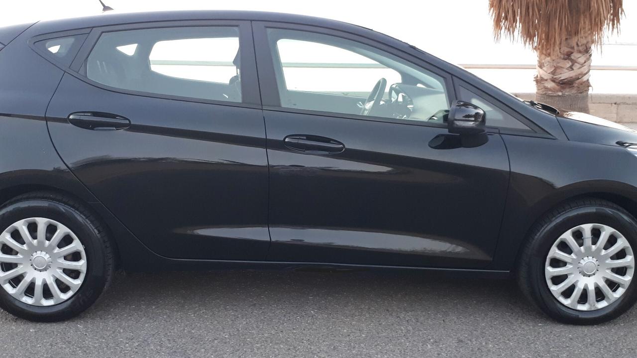 Ford Fiesta 1.5 TDCi 5PT 85CV Titanium BLACK 2018