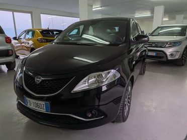 Lancia Ypsilon Ypsilon III 2015 1.2 Gold ecochic Gpl 69cv