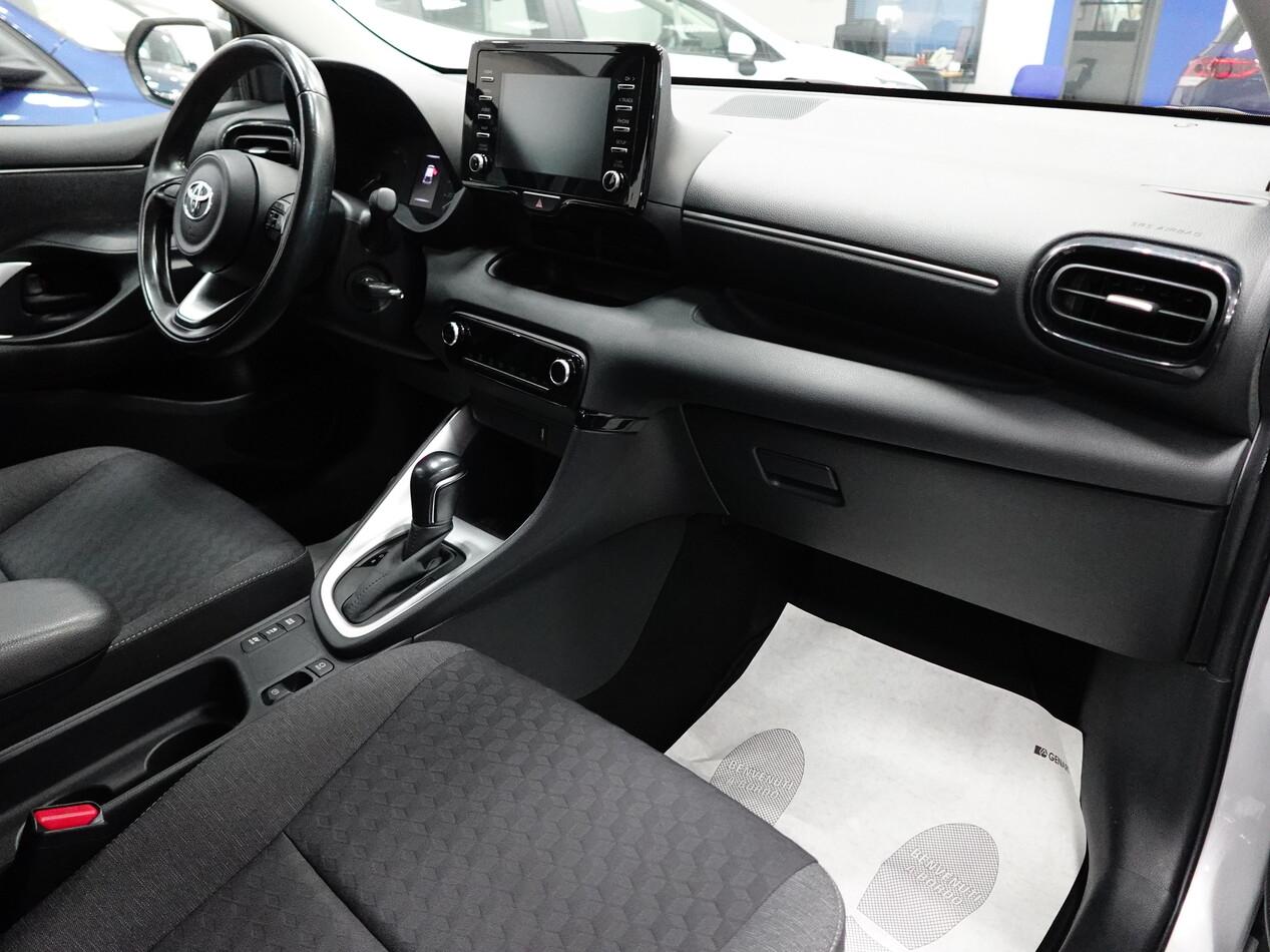 Toyota Yaris 1.5 E-CVT HYBRID 116 CV BUSINESS