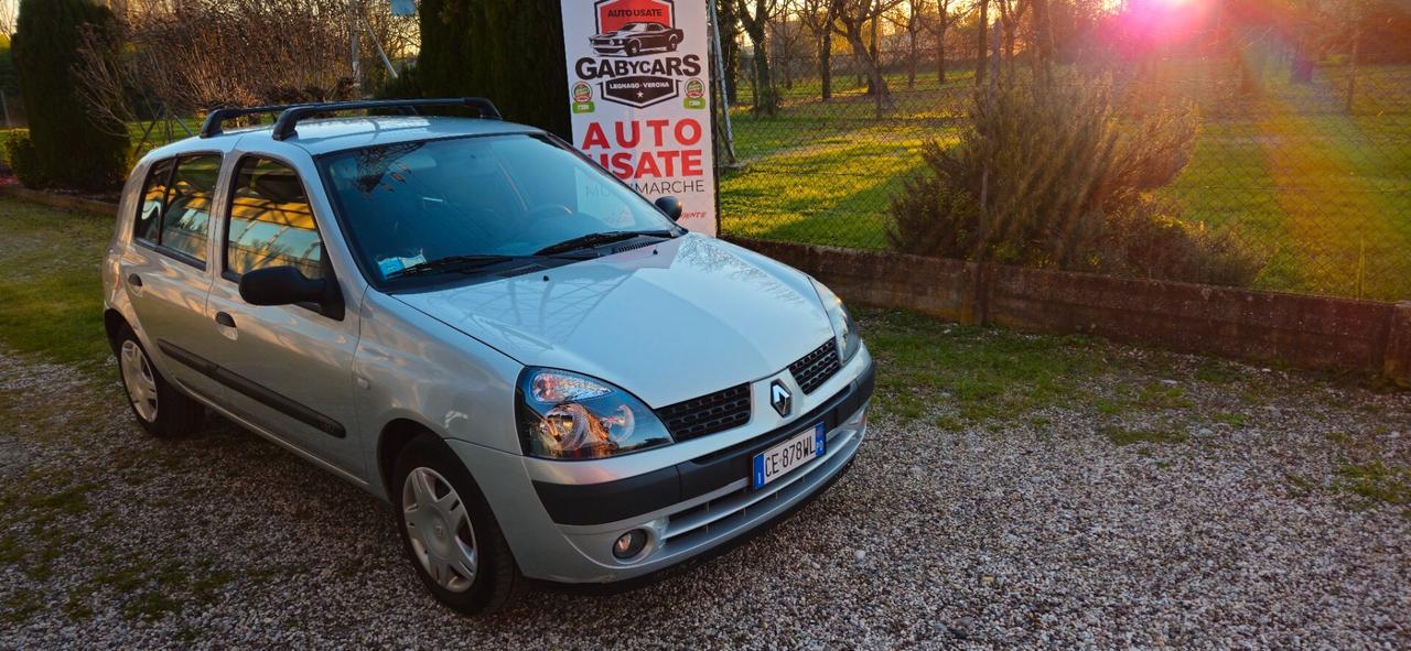 Renault Clio 1.2 Benzina 75cv