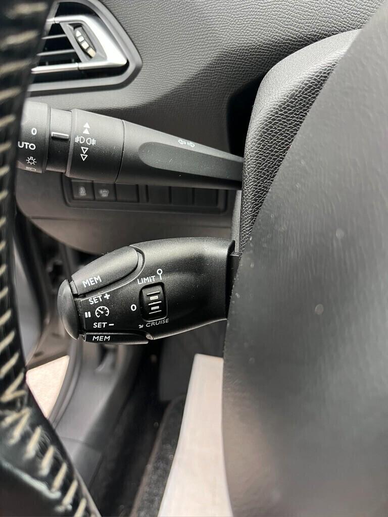 Peugeot 308 BlueHDi 120 S&S SW GT Line