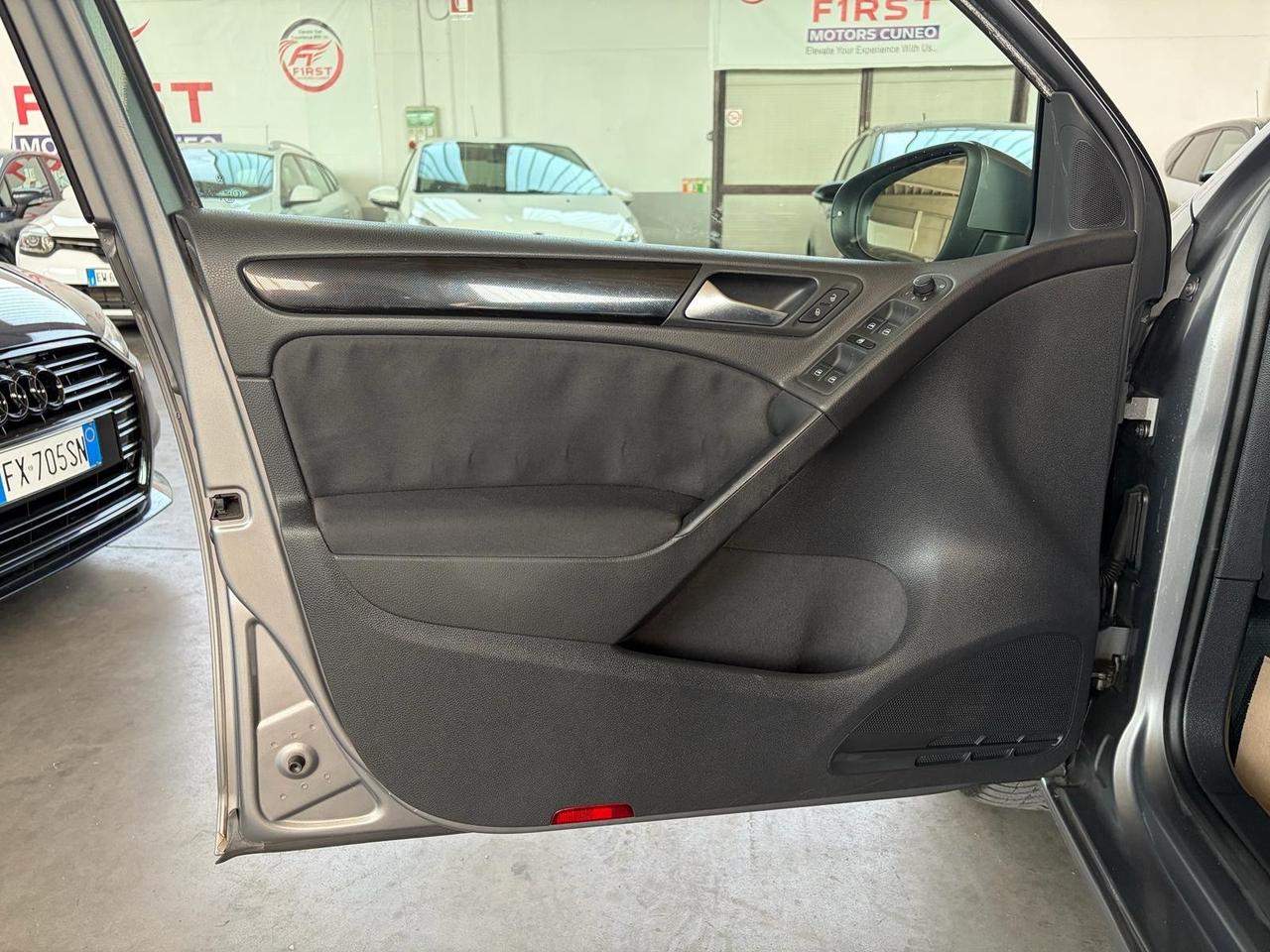 Volkswagen Golf 1.6 5p. Comfortline