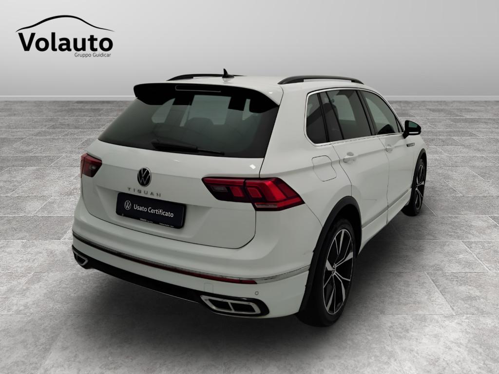 VOLKSWAGEN Tiguan II 2021 - Tiguan 1.5 tsi R-Line 150cv dsg
