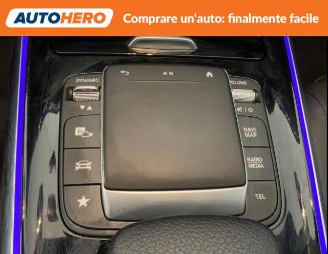 MERCEDES-BENZ GLA 200 d Automatic 4Matic Sport