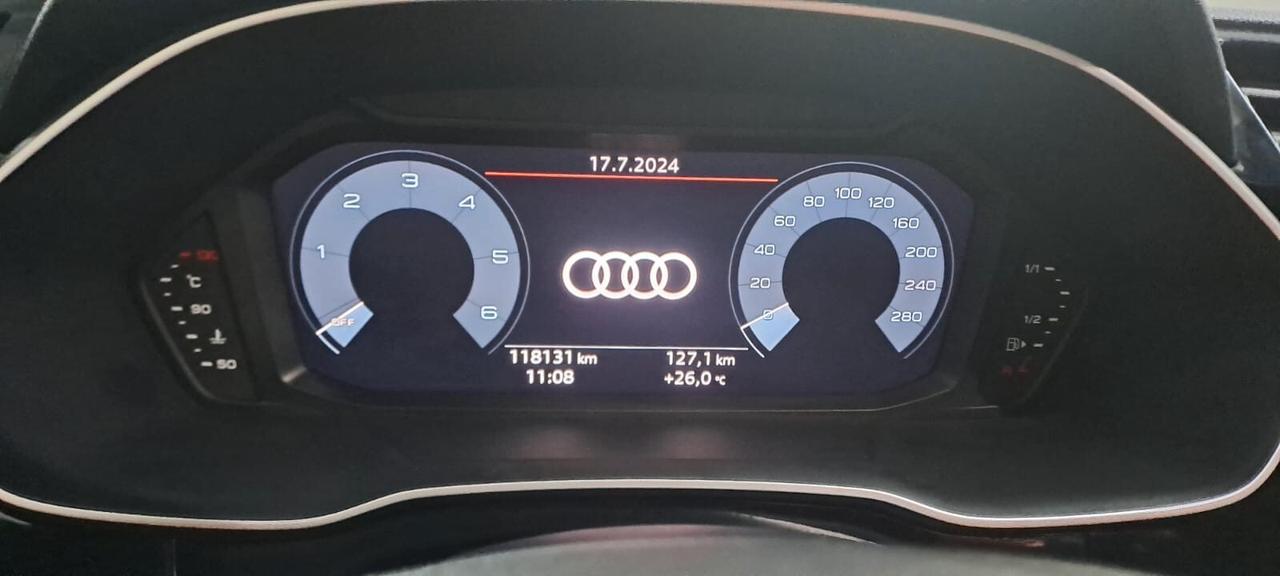 Audi Q3 35 TDI S tronic Business Advanced