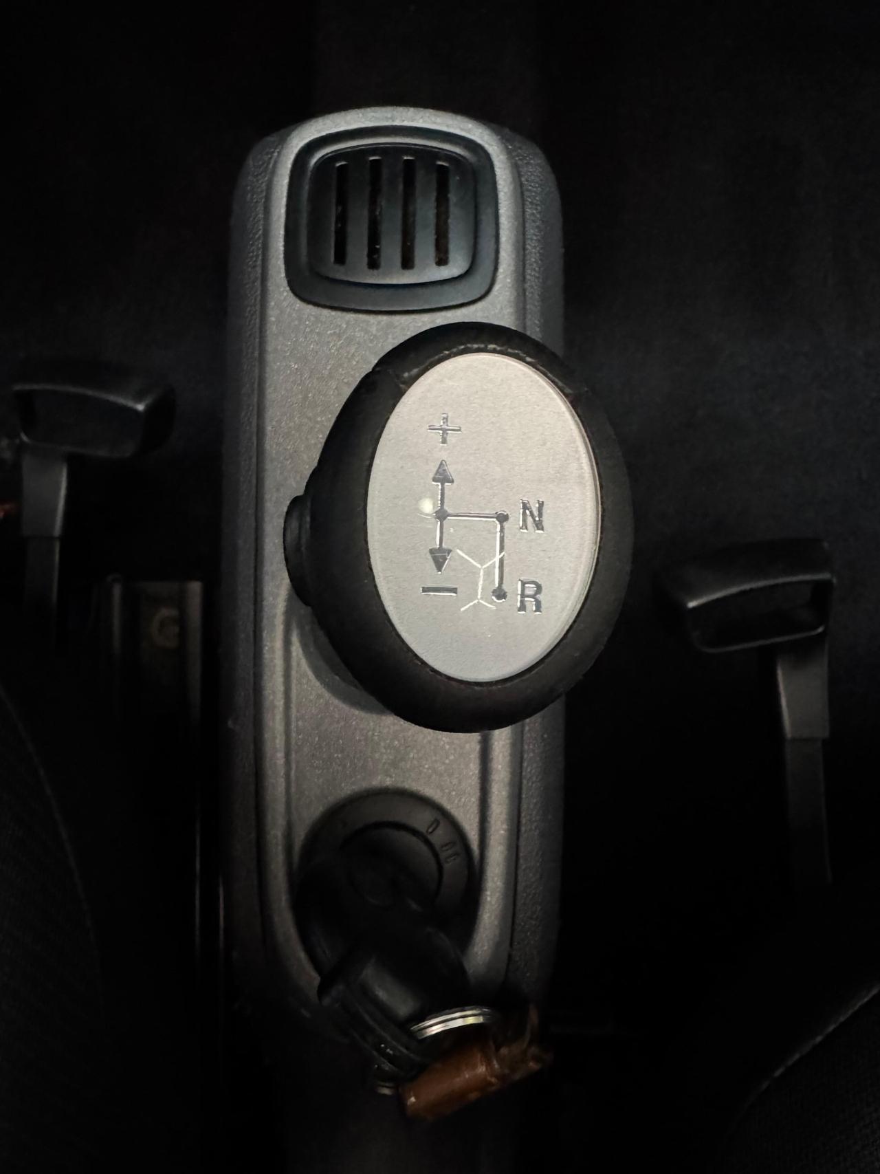Smart ForTwo 800 40 kW coupé teen cdi special edition
