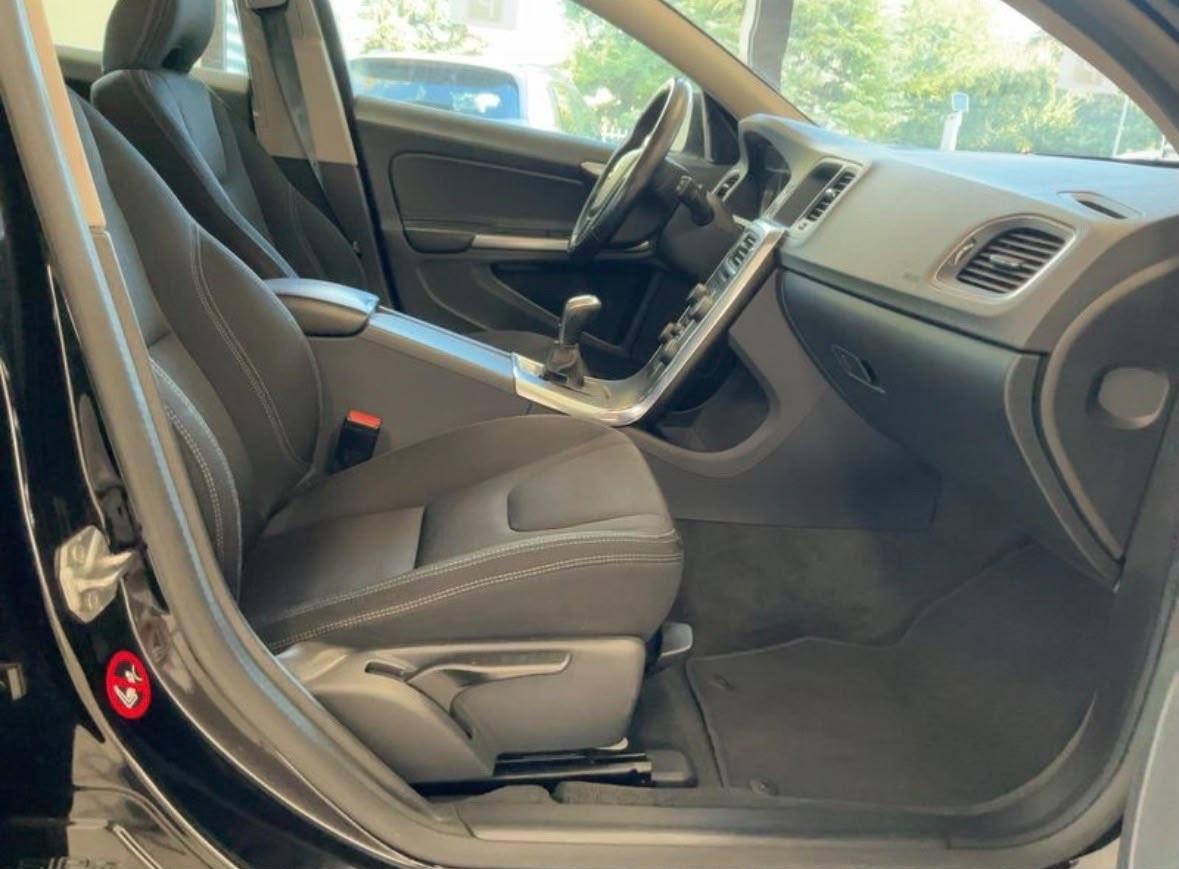 Volvo V60 D2 11/2016