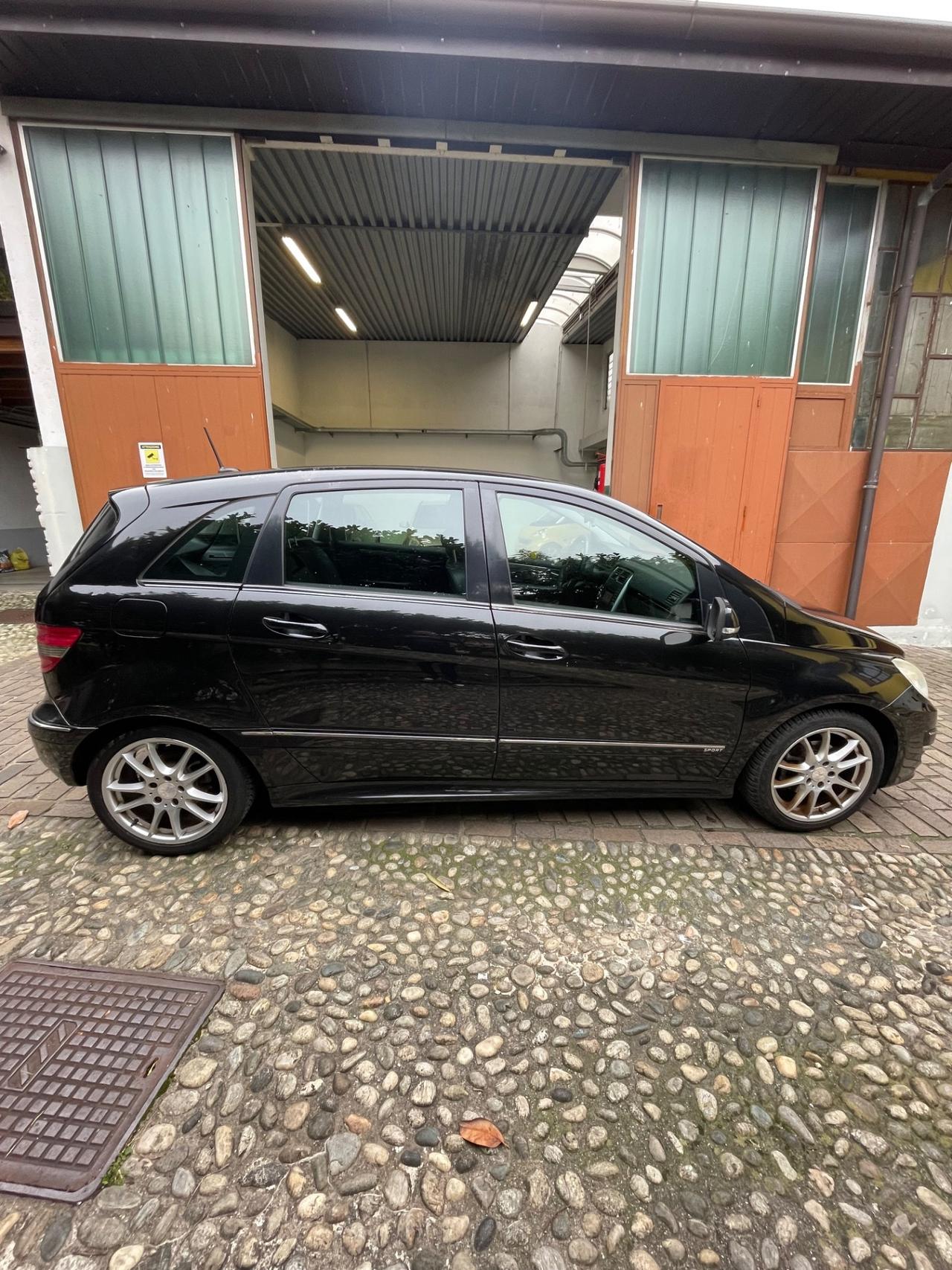 Mercedes-benz B 150 sport