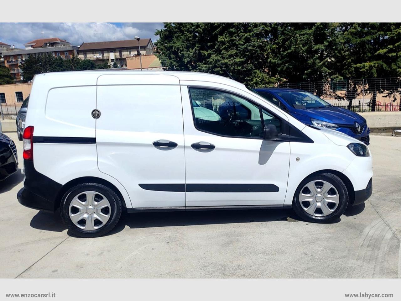 Transit Courier 1.5 TDCi 75CV Van Entry