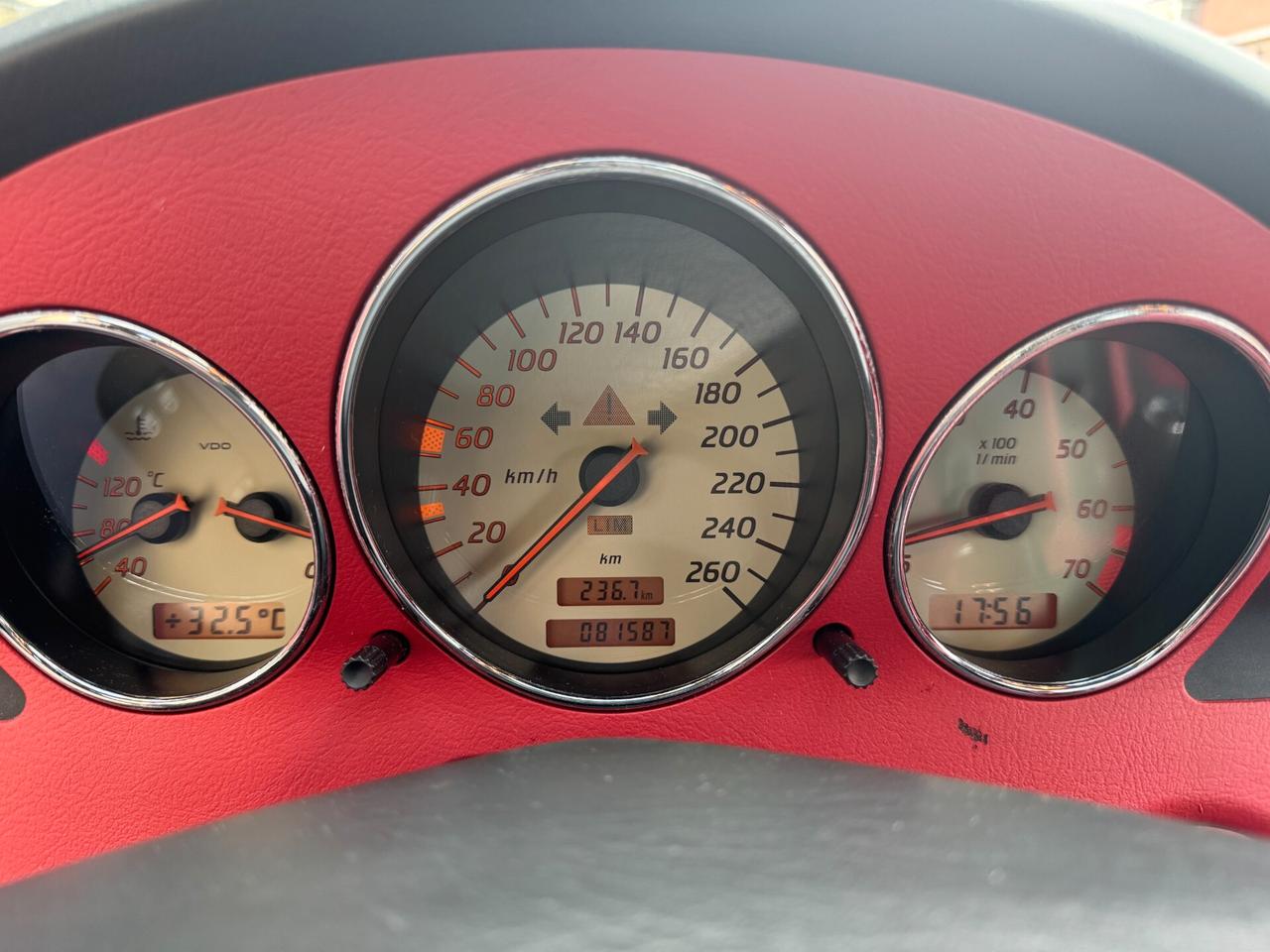 Mercedes-benz SLK 200
