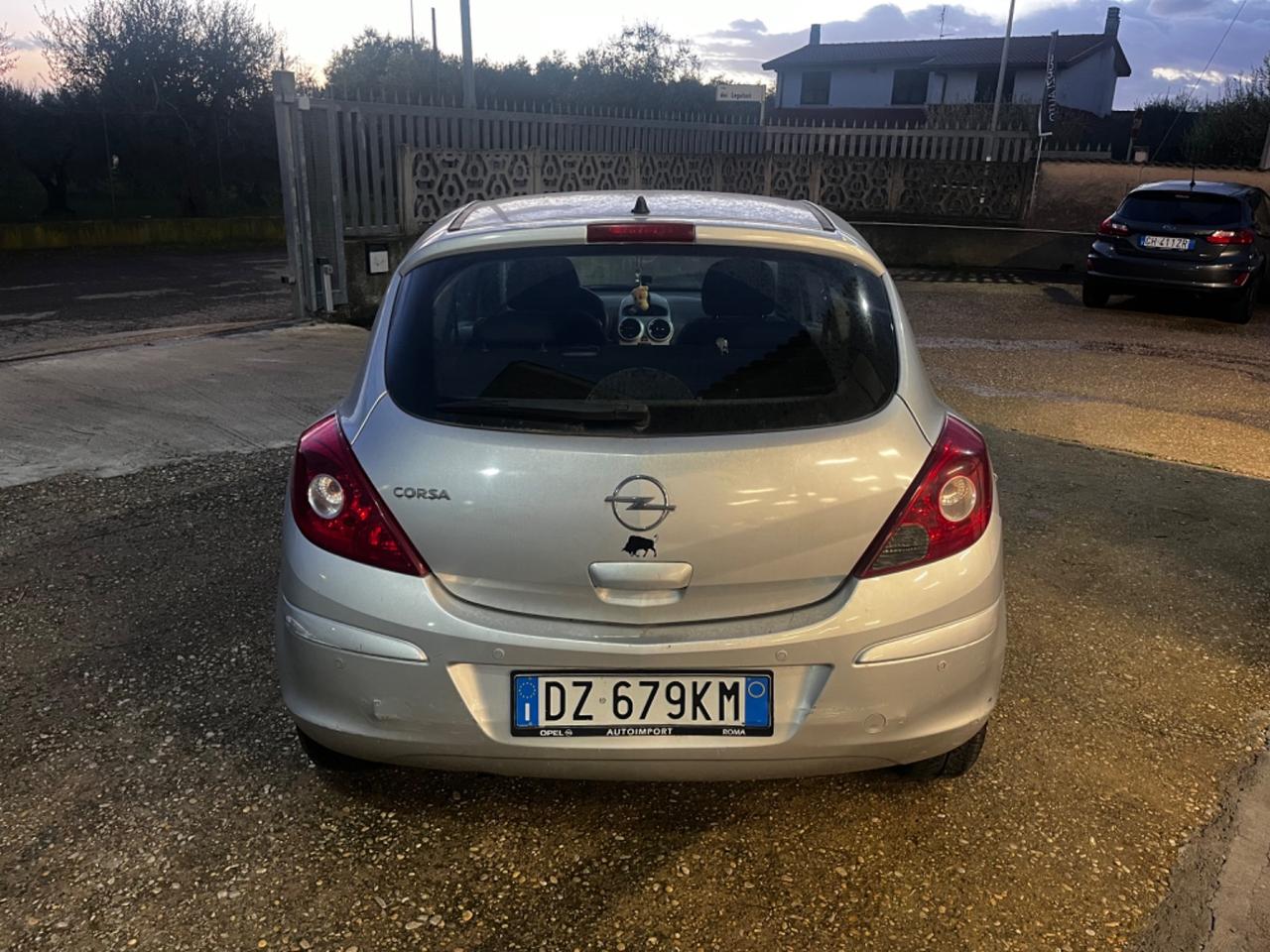 Opel Corsa 1.0 12V 3 porte Enjoy