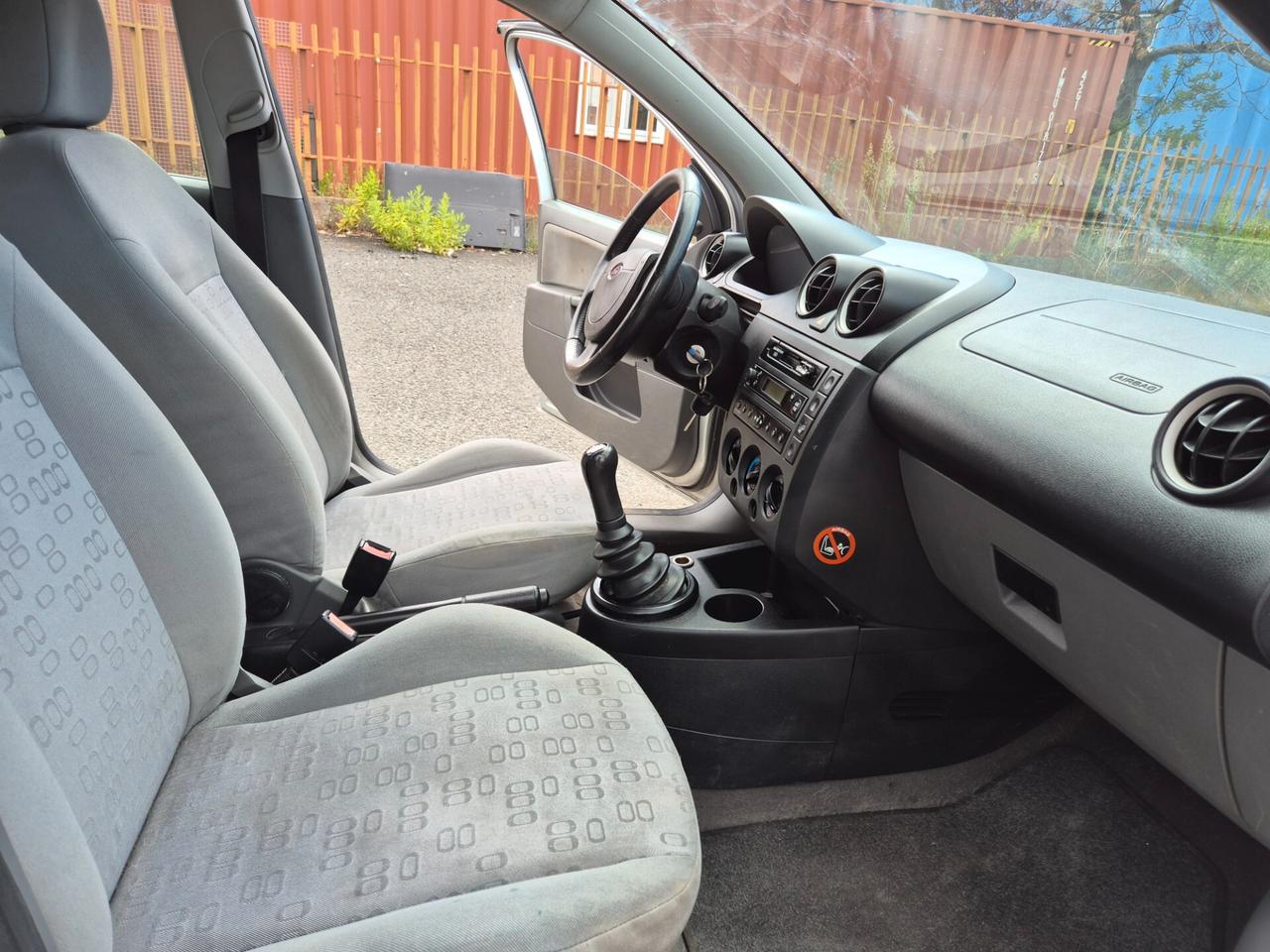 Ford Fiesta 1.4 TDCi 5p. Ghia
