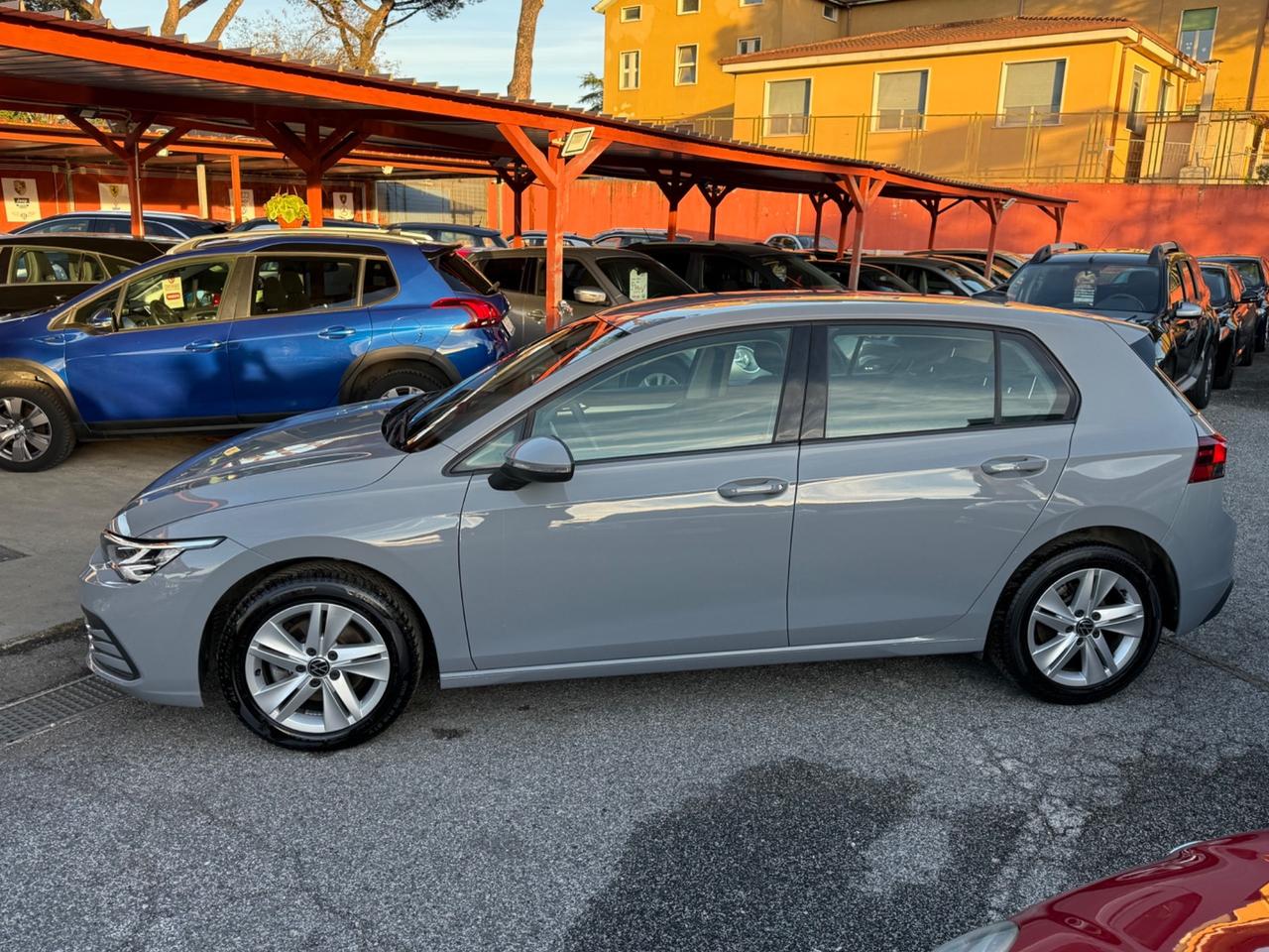 Golf 1.0 eTSI EVO- Life-unipro -garanzia-rate