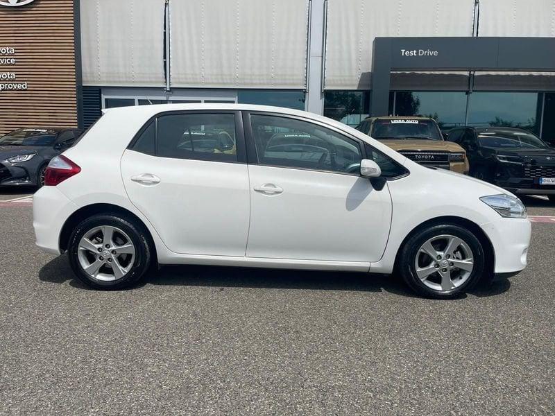 Toyota Auris 1.3 Active