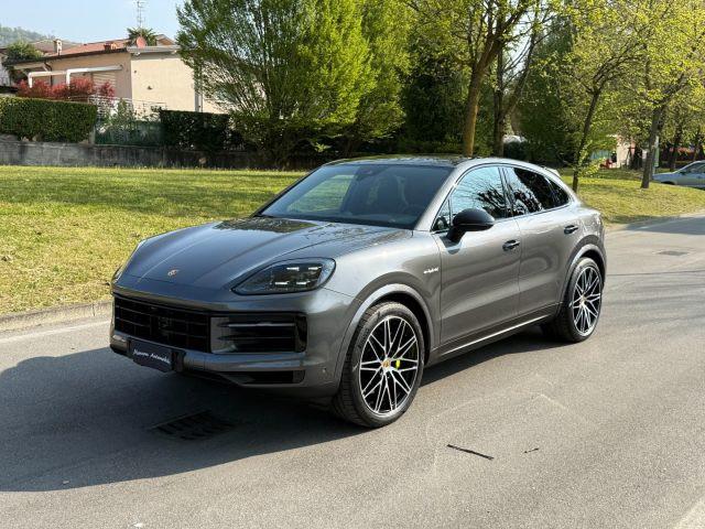 PORSCHE Cayenne Coupé 3.0 V6 E-Hybrid MOD. 2024 IVA ESPOSTA