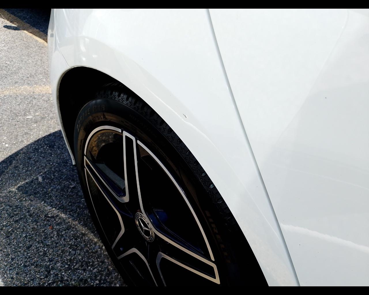 Mercedes-Benz Classe A - W177 2018 - A 180 d Premium auto