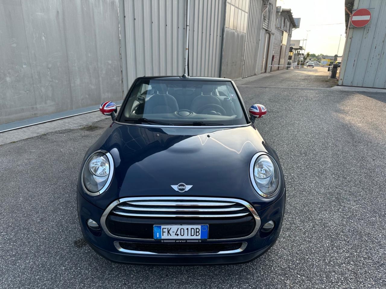 Mini Cooper D Cabrio Mini 1.6 Cooper d cabrio unica