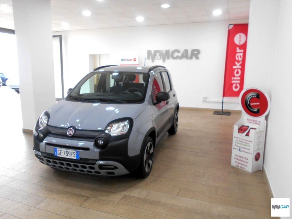 FIAT - Panda - 1.0 FireFly S&S Hybrid Cross