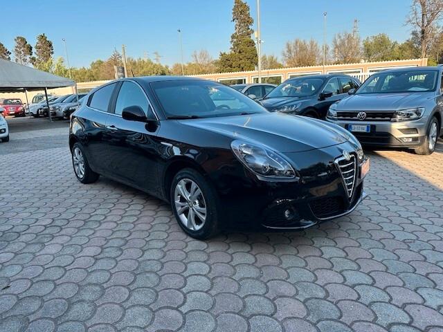 AlfaRomeo Giulietta 1.6 JTDm 105CV Distinctive - 2010