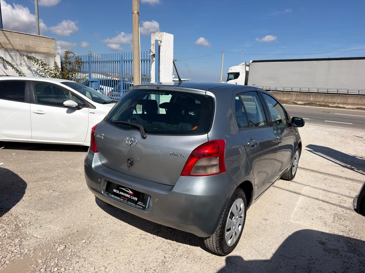 Toyota Yaris 1.0 5 porte Sol “NUOVISSIMA”