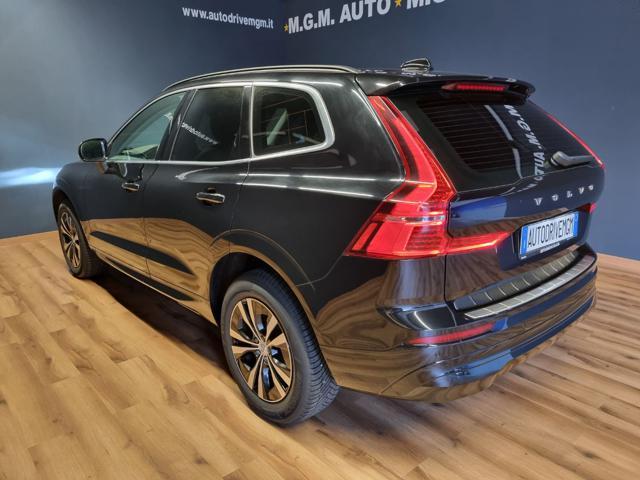 VOLVO XC60 B5 (d) AWD Geartronic Momentum Pro