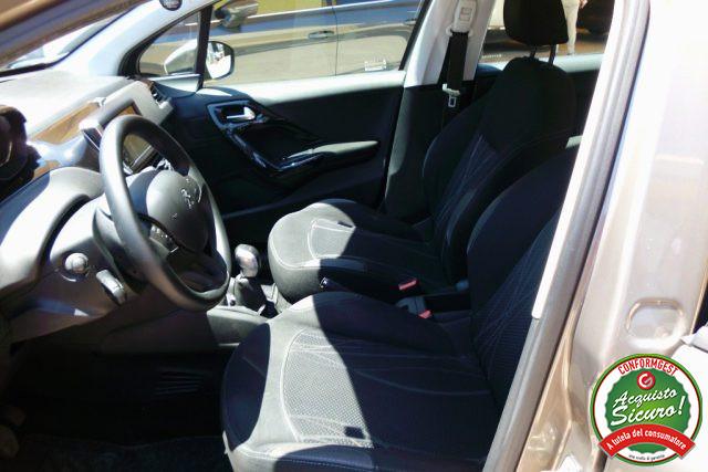 PEUGEOT 208 1.4 8V HDi 68CV 5p. Allure