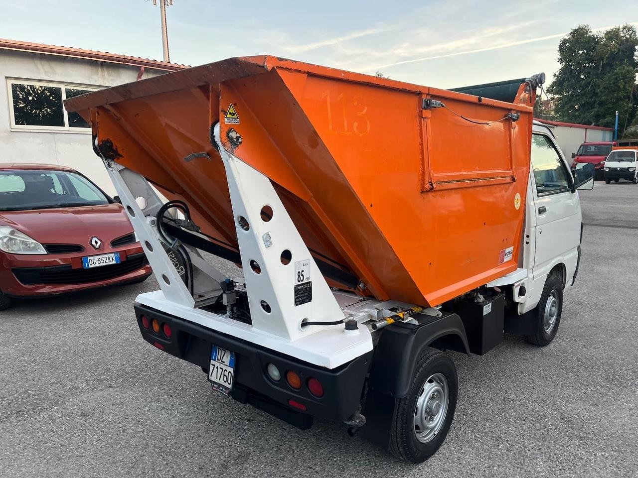 Piaggio quargo con vasca/rib.-700cc- Diesel -2014