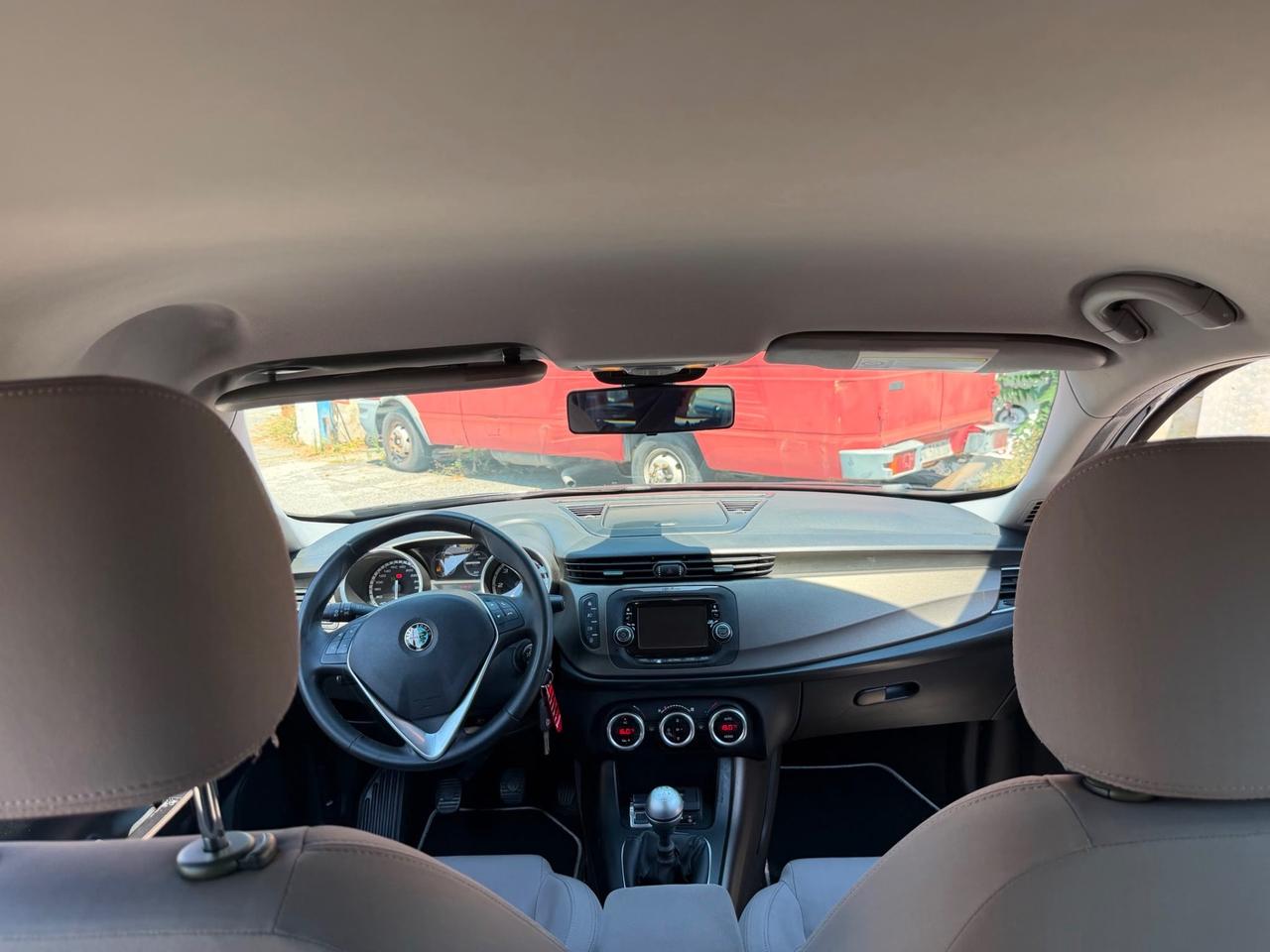 Alfa Romeo Giulietta 1.6 JTDm-2 105 CV Riders