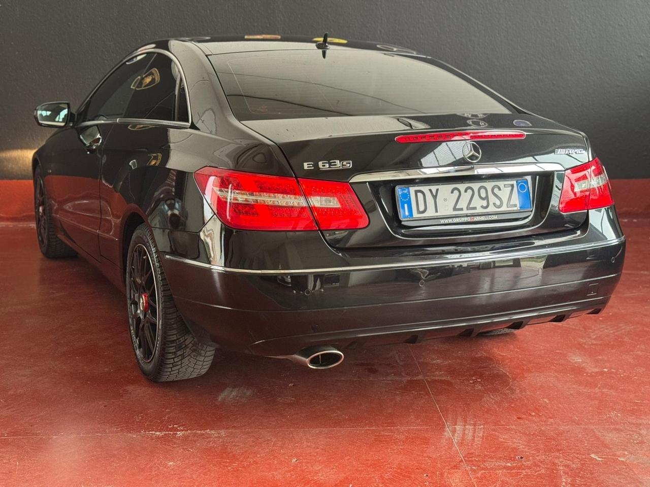 Mercedes-benz E 250 CDI Coupé BlueEFFICIENCY Avantgarde