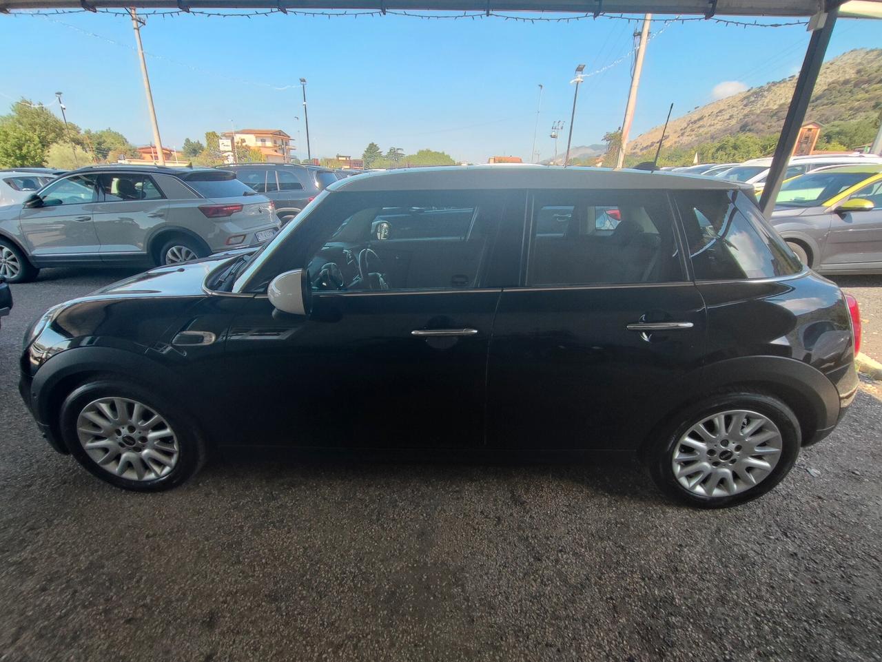 Mini 1.5 Cooper D Business XL