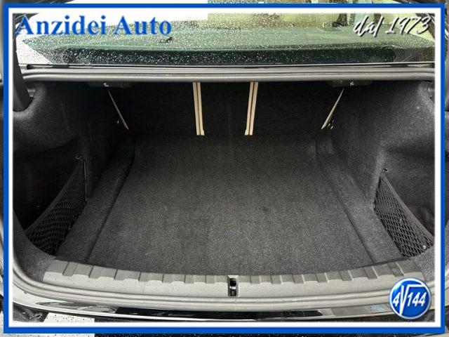 BMW 318 d 48V Business Advantage Aut.