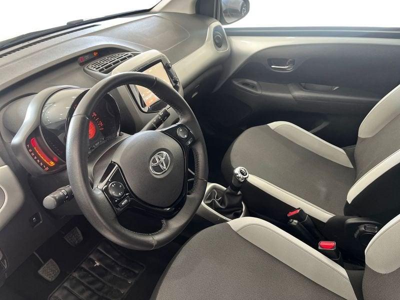 Toyota Aygo Aygo 5p 1.0 x-play tss