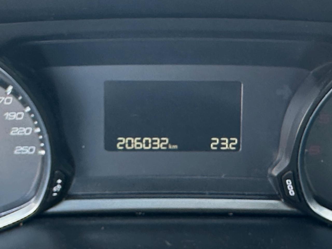 Peugeot 308 BlueHDi 100 S&S SW Business