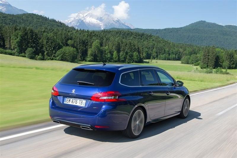 Peugeot 308 II 2018 SW SW 1.5 bluehdi Allure s&s 130cv
