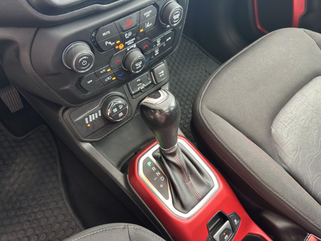 Jeep Renegade 2.0 mjt Trailhawk 4wd 170cv auto