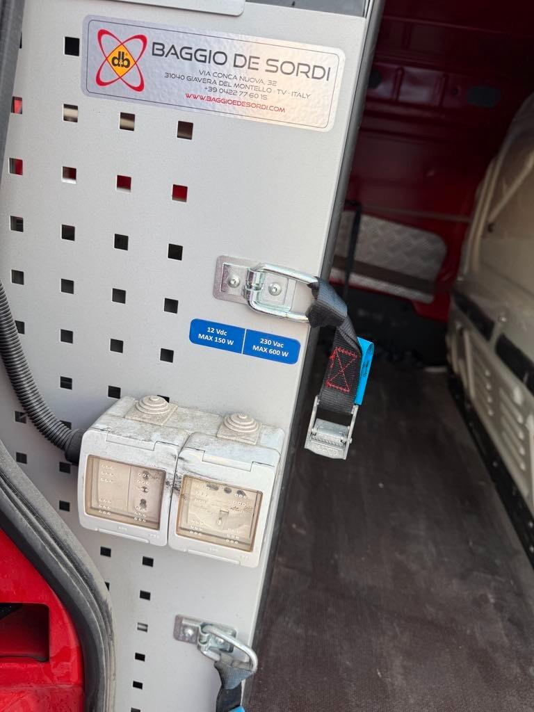 Fiat Fiorino 1.3 MJT 80CV Cargo Adventure Euro 6b