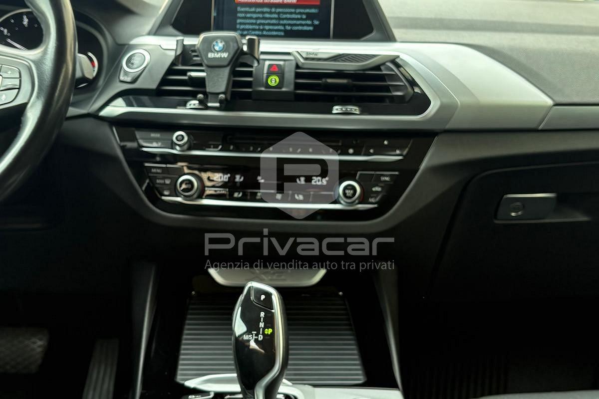 BMW X3 sDrive18d Business Advantage Aut.