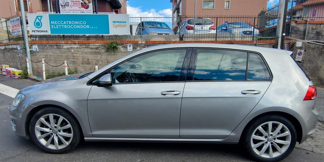 Volkswagen Golf 1.6 TDI 5p. 4MOTION Highline BlueMotion Technology