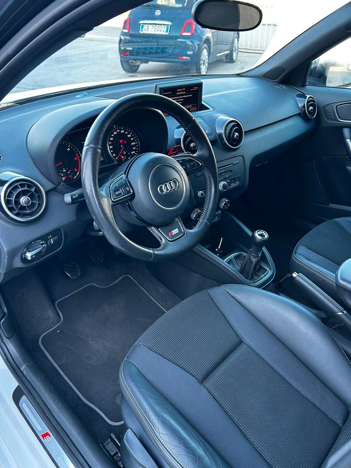 Audi A1 SPB 1.6 TDI 105 CV Attraction