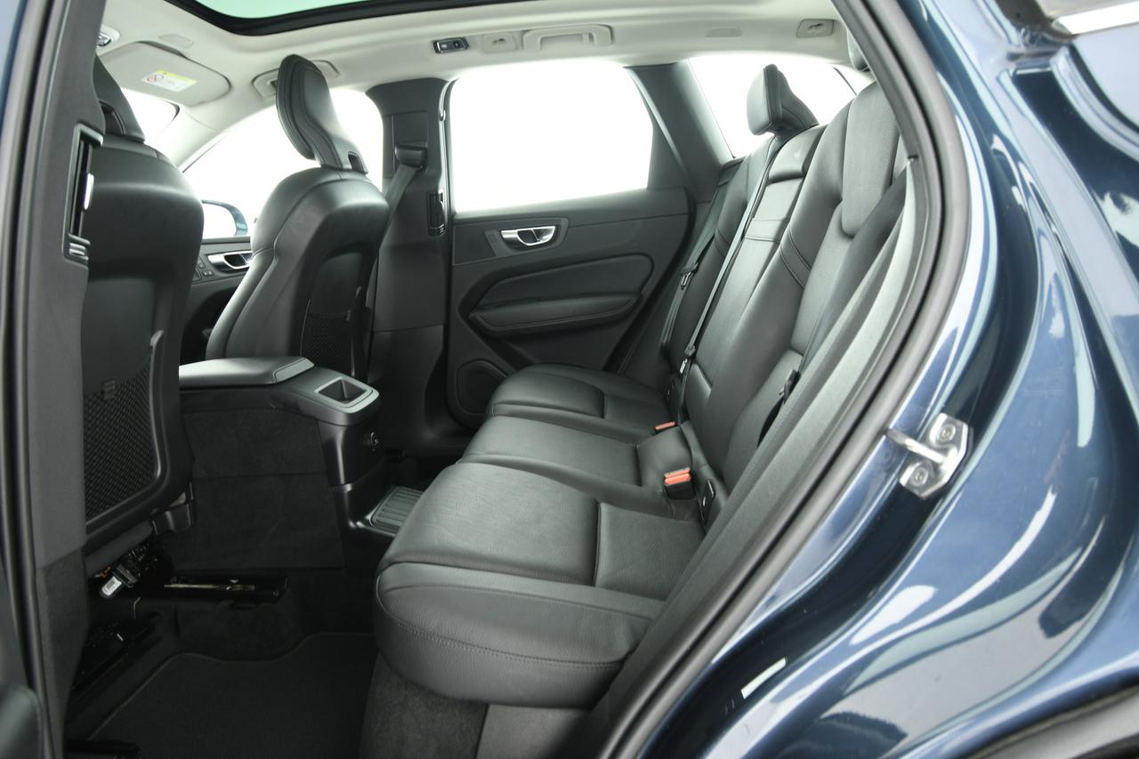 VOLVO XC60 2.0 t6 phev Inscription awd auto SOSPENSIONI+TETTO PANO+PELLE