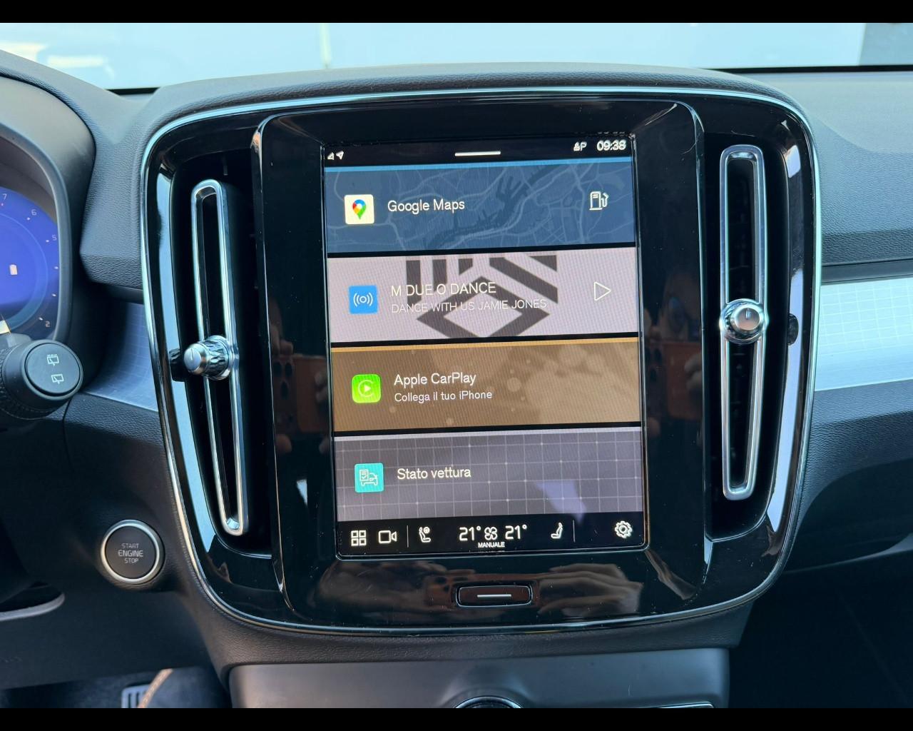 VOLVO XC40 B3 CORE AUTO