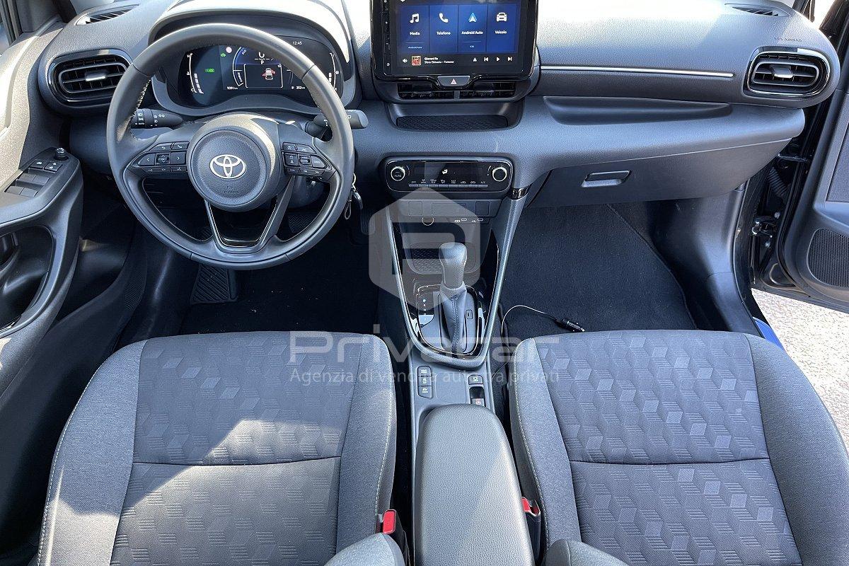 TOYOTA Yaris 1.5 Hybrid 5 porte Trend