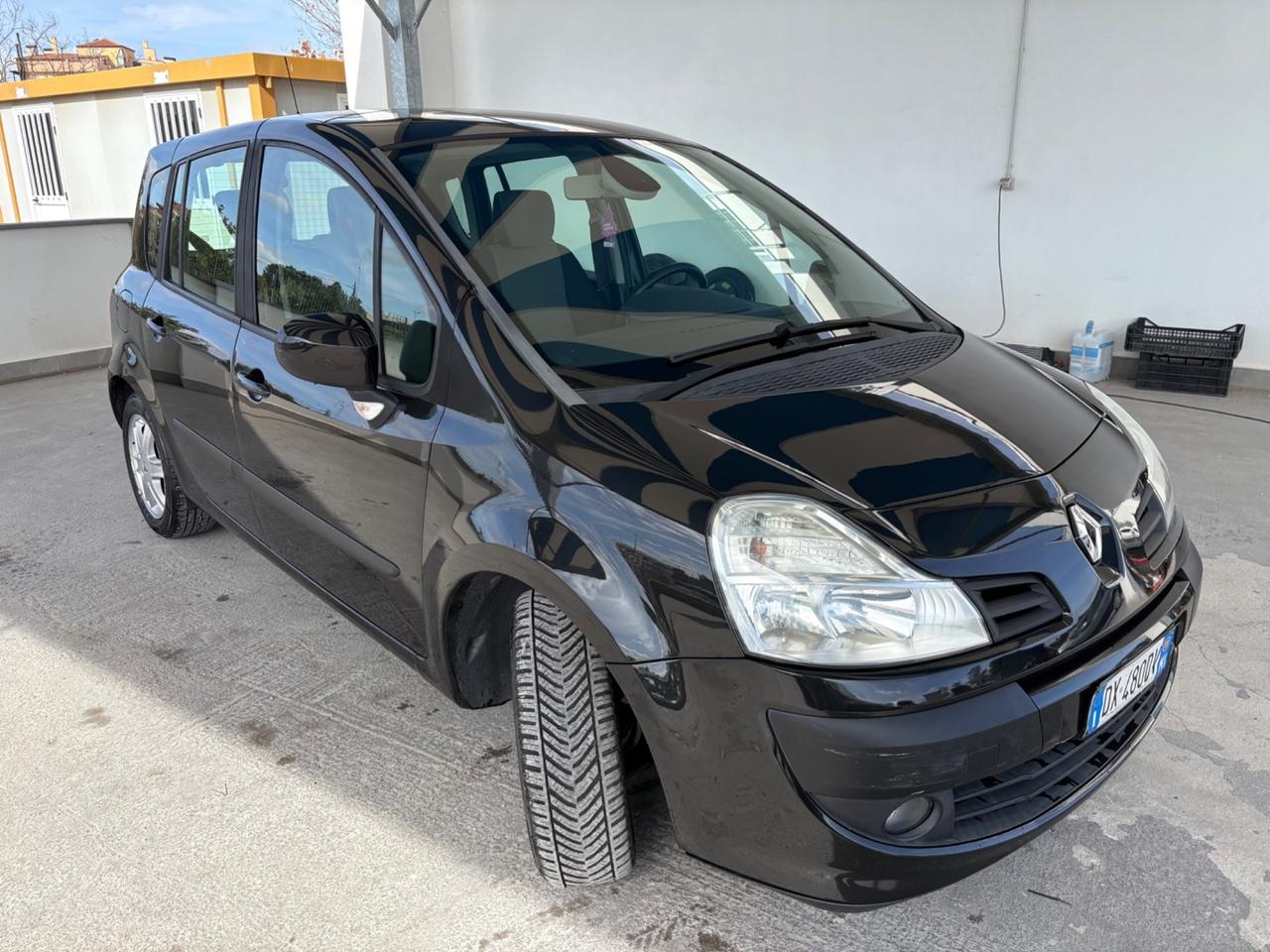 Renault Modus Grand 1.5 dCi 85CV Expression