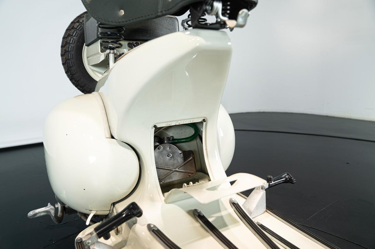 VESPA VN2 - T 125 "FARO BASSO " - 1961