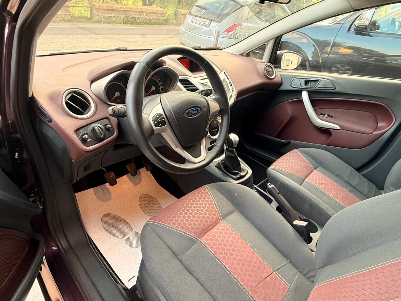Ford Fiesta 1.4 TDCi 5 porte