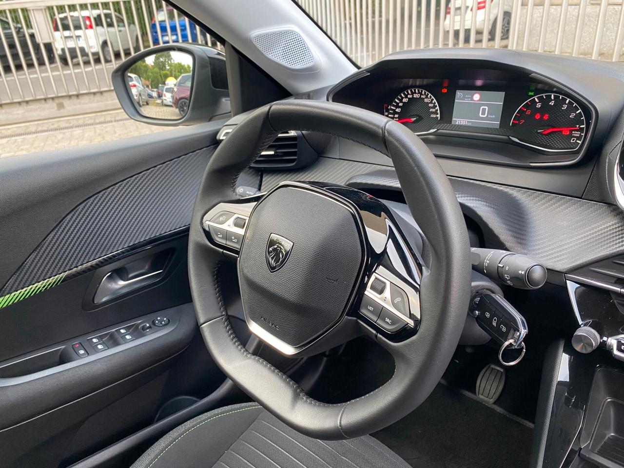 Peugeot 208 PureTech 75 KW 5 porte Active ok neopatentati