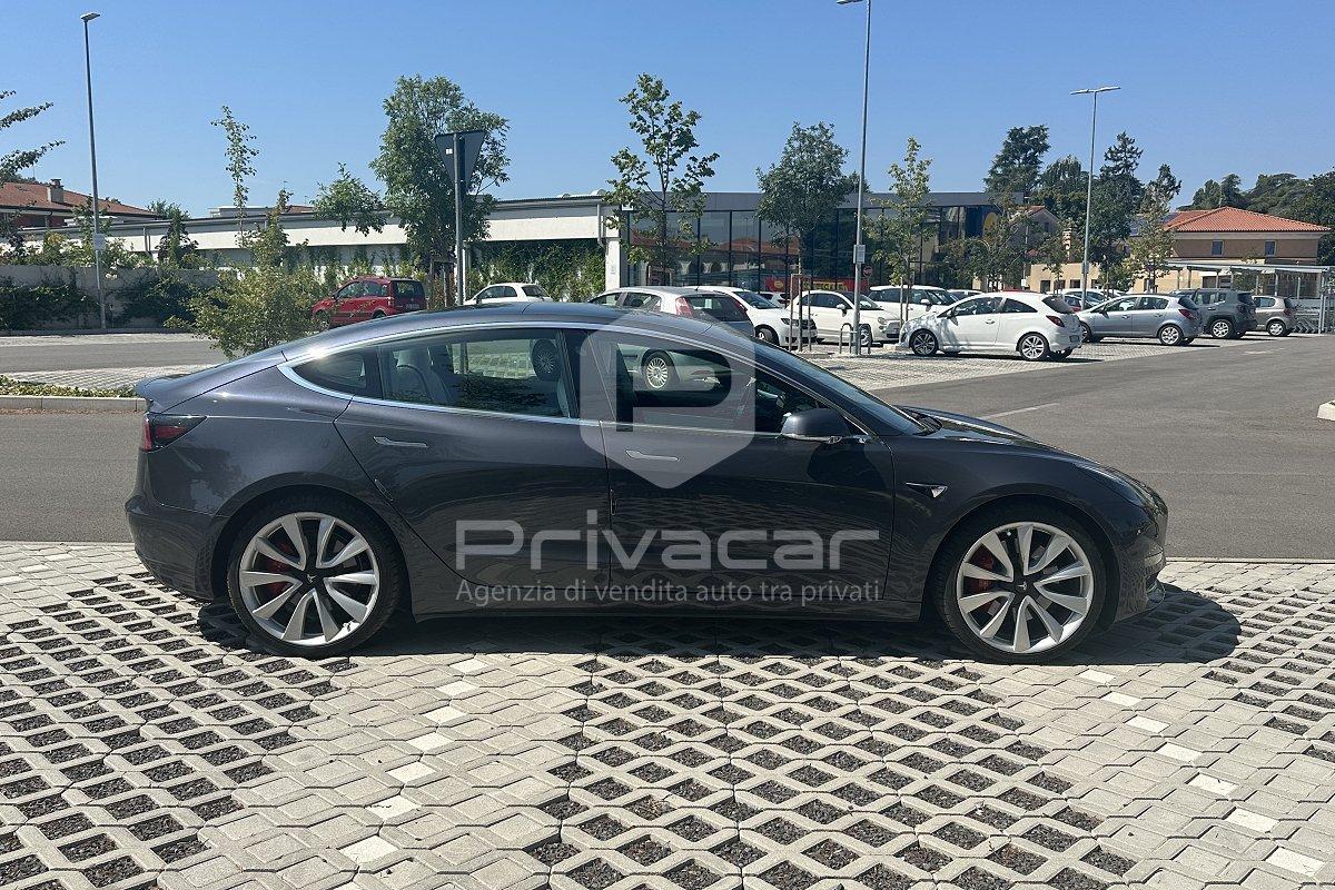 TESLA Model 3 Long Range Performance AWD