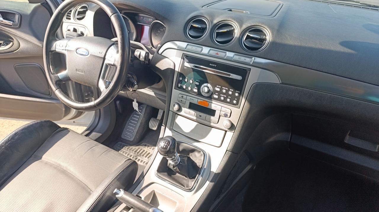 Ford S-Max 2.0 TDCi OK NEOPATENTATI